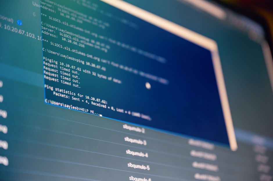 Webseite mit Komponentenlayout und responsivem Raster aus einem Kursprojekt